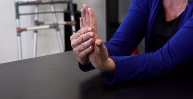 Helpful Hand Exercises for Stroke Patients of All Ability Levels – Zao ...