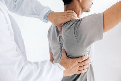 physiotherapy-for-frozen-shoulder-e1591742613104